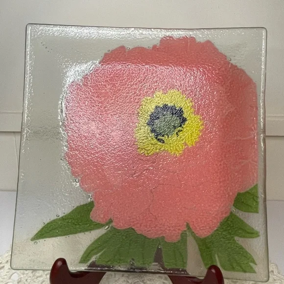 Vibrant Pink Peony Glass Art by Peggy Karr - Picture 6 of 14